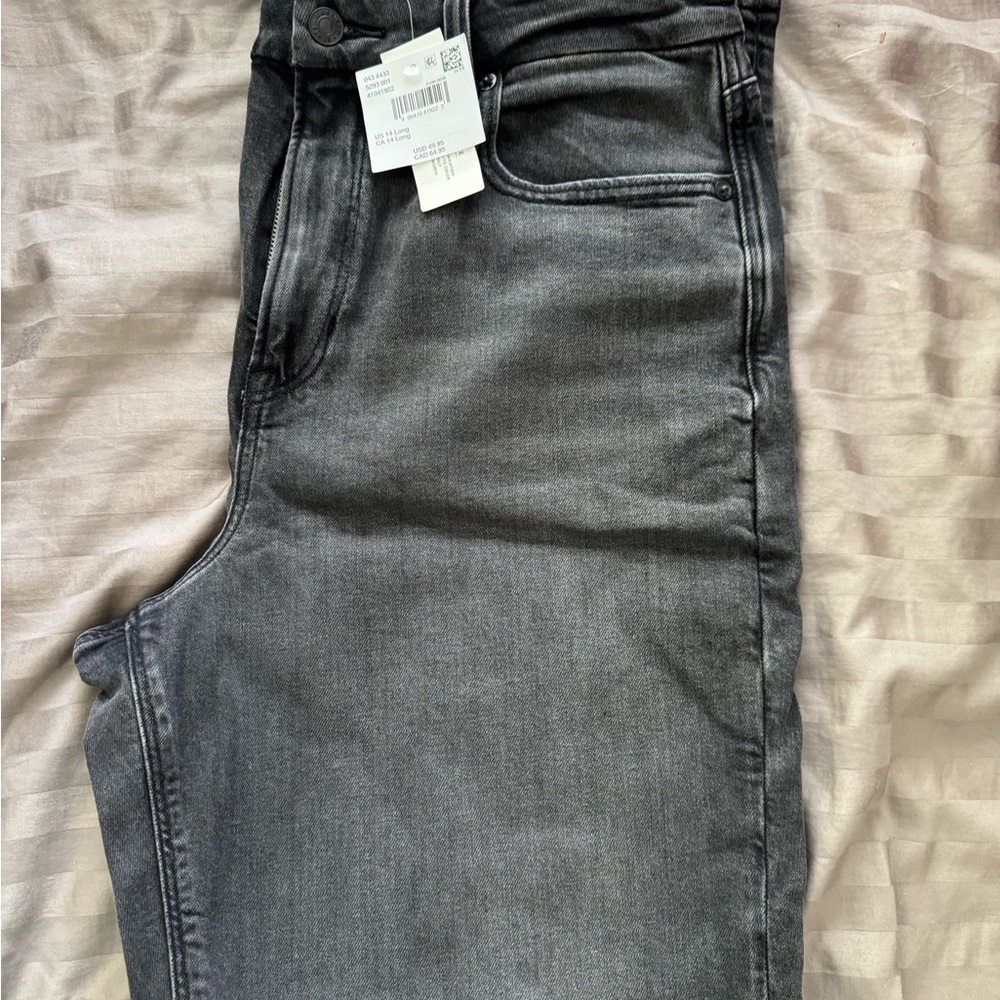 American Eagle Outfitters High Rise Jeans